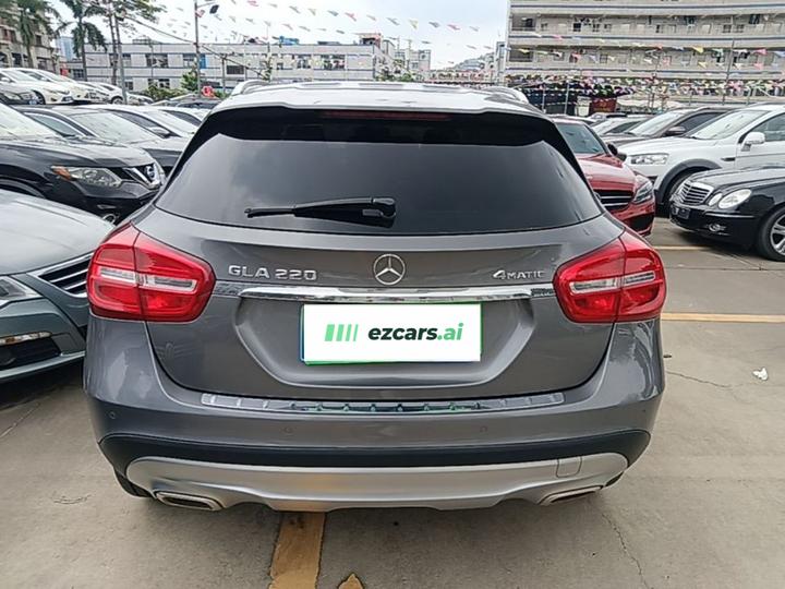 GLA 2015 GLA 220 4MATIC Luxury photo 5