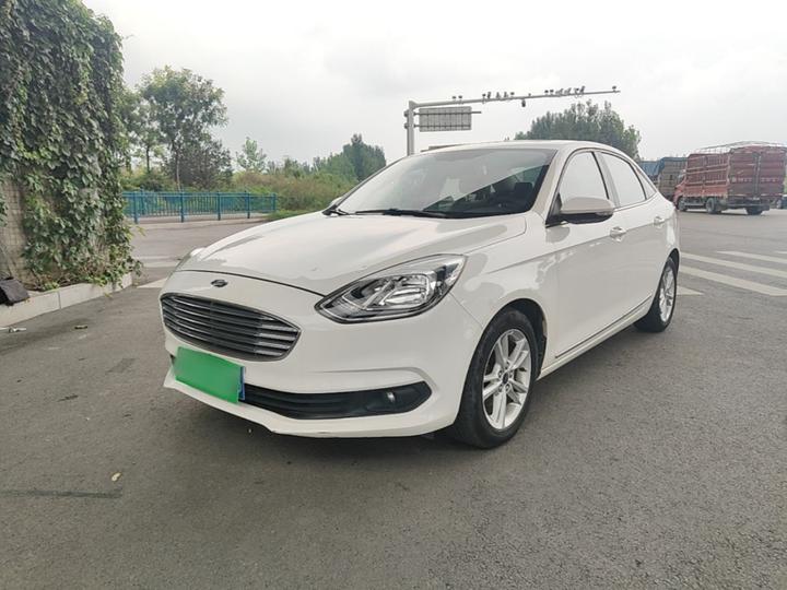 Escort 2019 1.5L AT