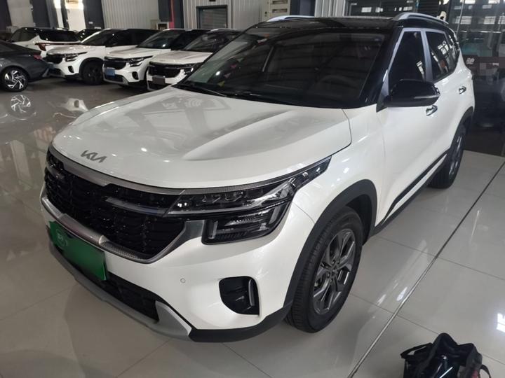 Seltos 2023 1.5L CVT Luxury