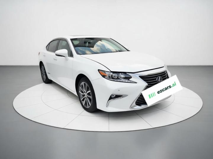 ES 2015 300h Comfort photo 3