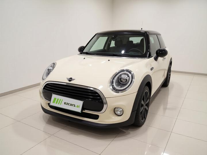 2019 1.5T COOPER 5-Door