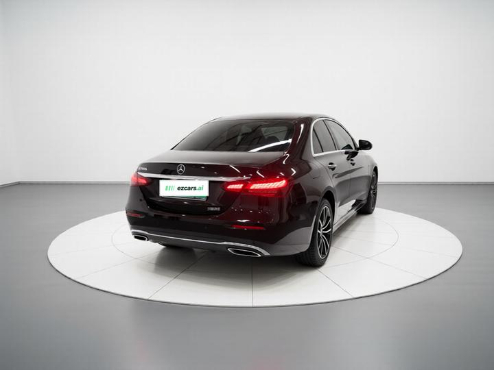 E-Class 2022 Facelift E 300 L Fashion photo 5