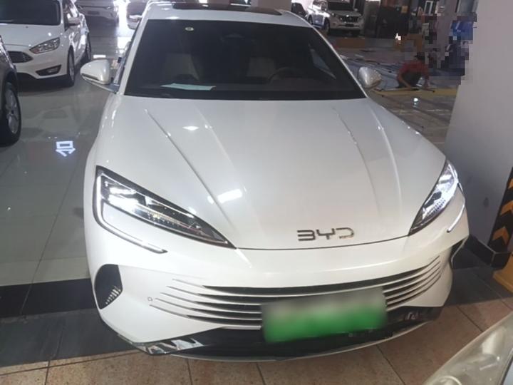 Seal 2023 DM-i 1.5L 121km Premium photo 2