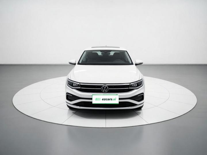Bora 2023 200TSI DSGPRO photo 2
