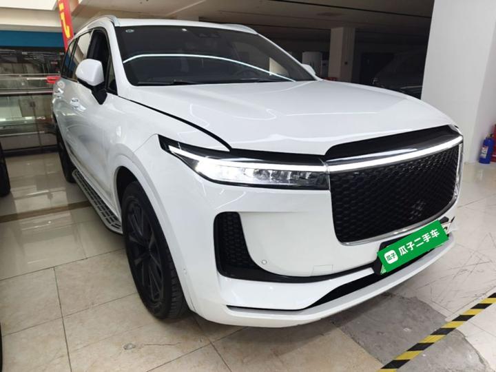 Li Auto ONE 2020 EREV 6-Seater photo 3