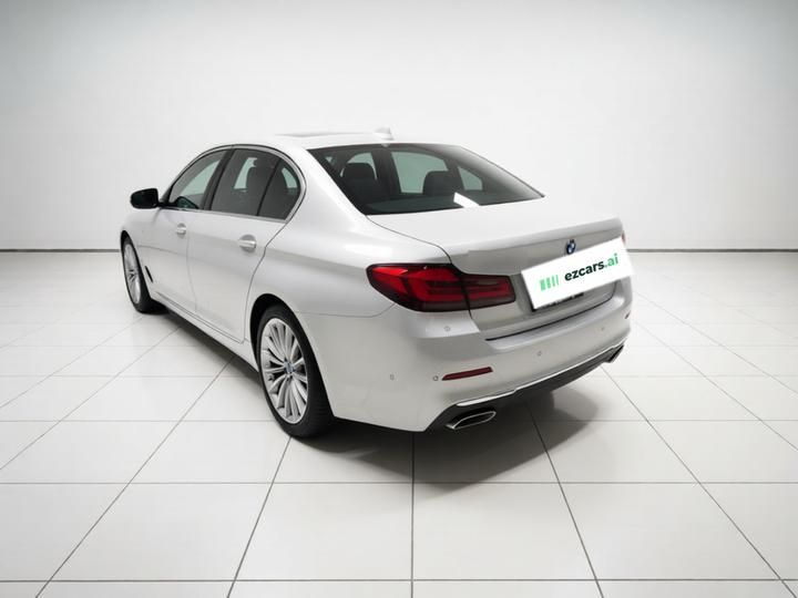 5 Series 2021 530Li Exclusive Luxury photo 4