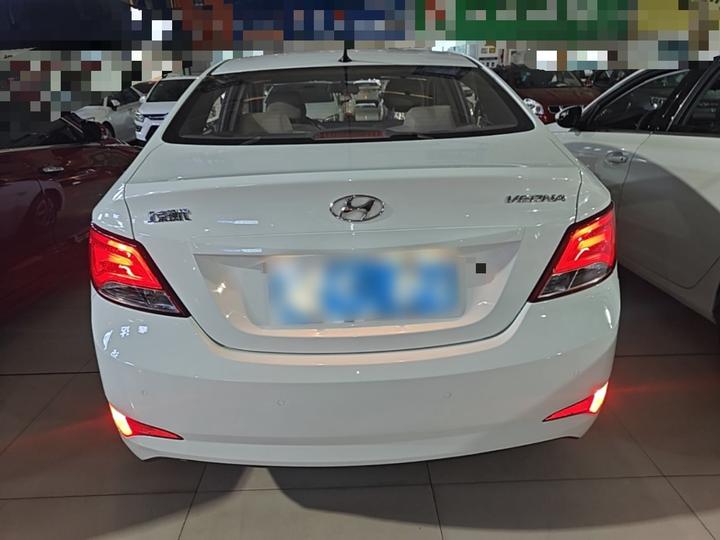 Verna 2016 1.4L AT Smart GLS photo 5