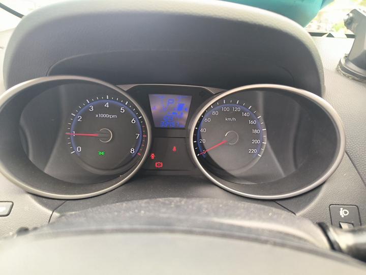 ix35 2013 2.0L AT RWD Smart GLS IV photo 4