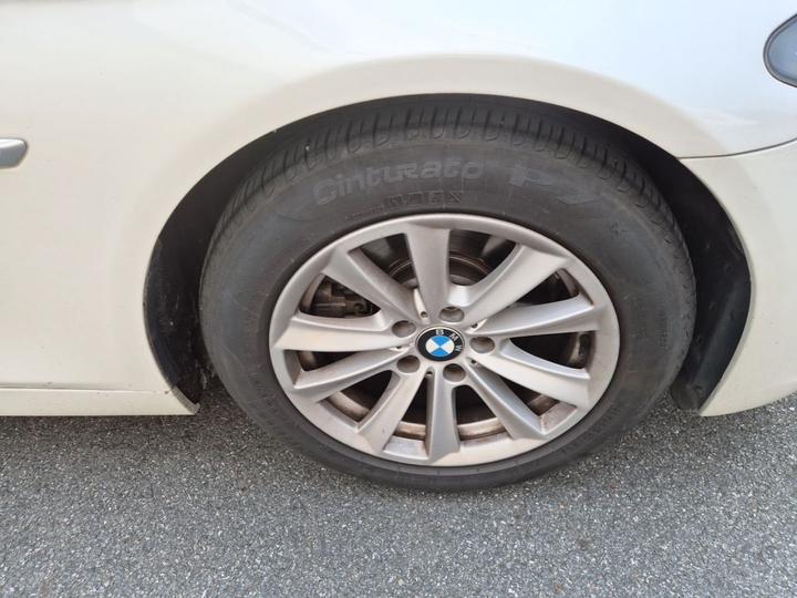 5 Series Imported 2014 520i Wagon photo 8