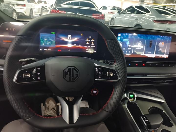 MG7 2023 1.5T DCT photo 4