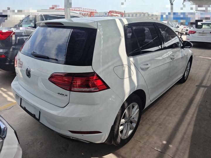 Golf 2018 230TSI AT Comfort photo 4