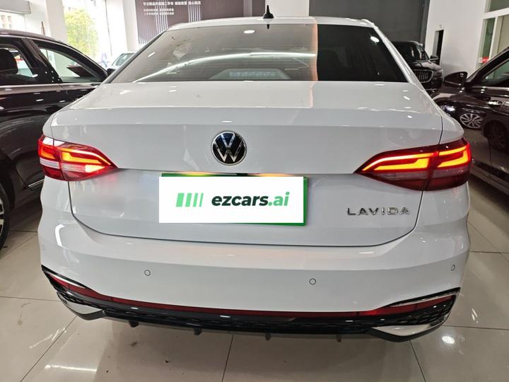 Lavida 2024 1.5L AT photo 5
