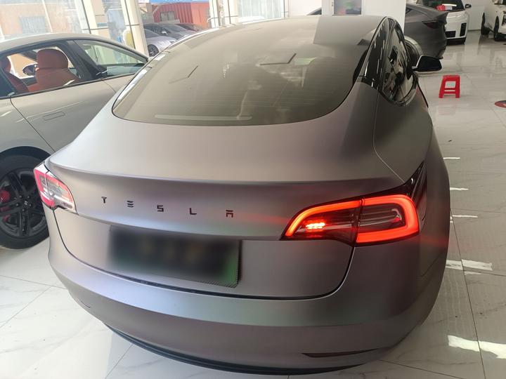 Model 3 2022 RWD photo 5