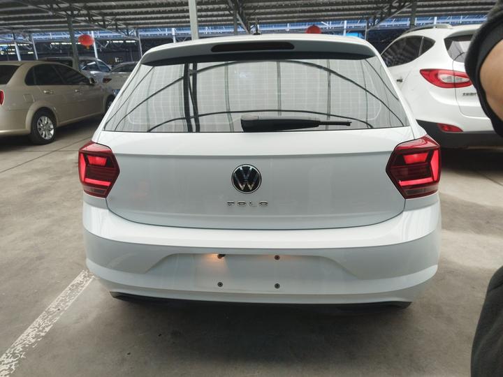 Polo 2023 Facelift Plus 1.5L AT photo 3