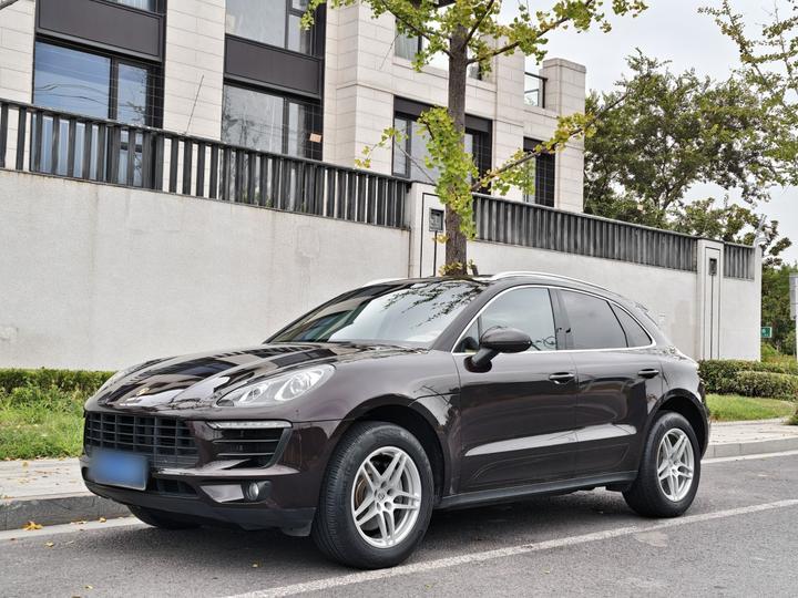 2014 Macan 2.0T