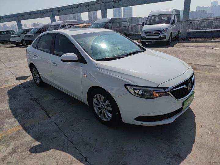 Excelle 2019 15T DCT Elite China VI photo 3