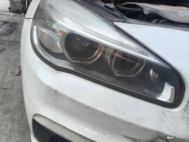 2 Series Wagon 2016 218i Sport Design Package photo 7
