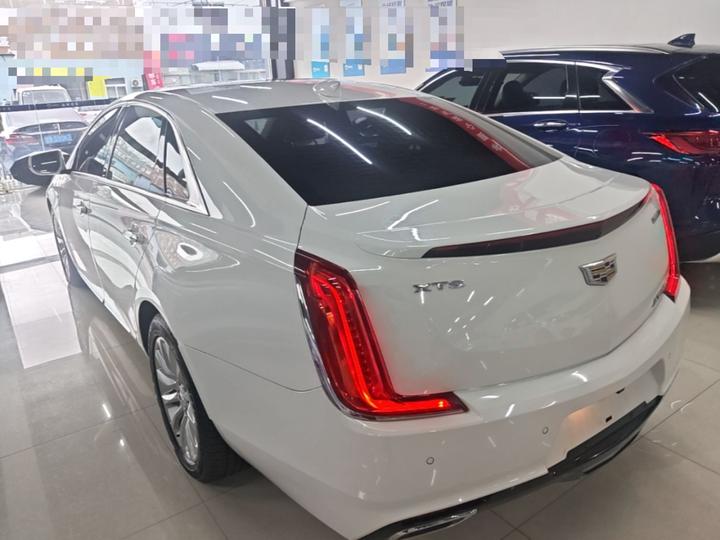 XTS 2018 28T Elite photo 4
