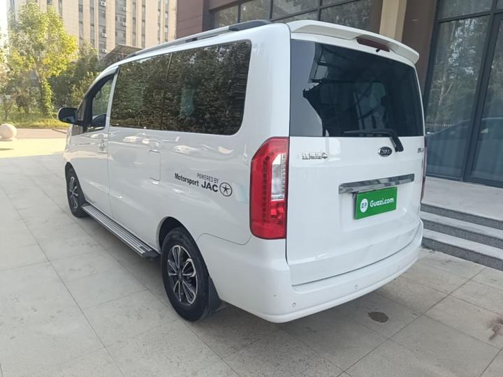 Refine M3 2019 1.8L Luxury Smart photo 4