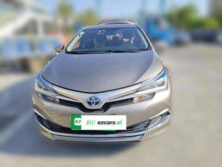 Corolla 2017 Facelift Hybrid 1.8L E-CVT Elite photo 2