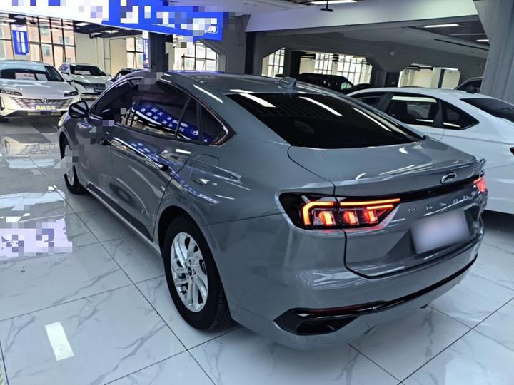 Mondeo 2023 EcoBoost 180 photo 4