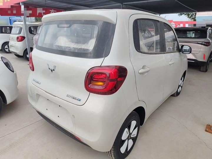 Hongguang MINIEV 2025 4th Gen 4-Door Advanced photo 6