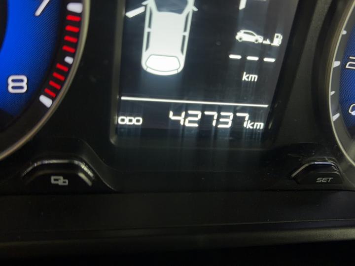 Vision X3 2020 1.5L CVT Elite photo 8