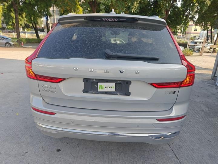 XC60 2023 B5 AWD Luxury photo 5