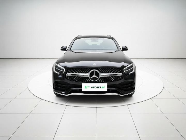 GLC 2021 GLC 300 L 4MATIC Dynamic photo 2