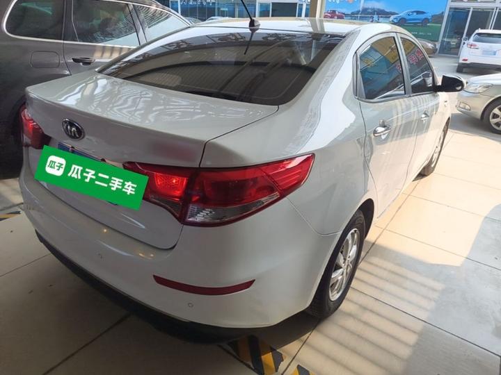 K2 2015 Sedan 1.4L AT GLS photo 4
