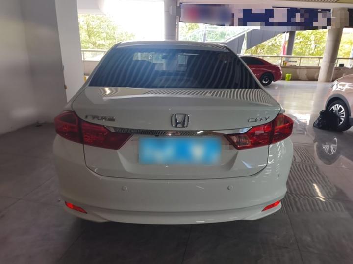2015 1.5L CVT Comfort photo 2