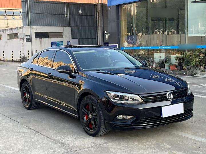 Lamando 2015 280TSI DSG Comfort photo 3