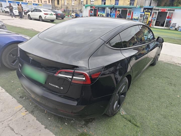 Model 3 2022 RWD photo 4