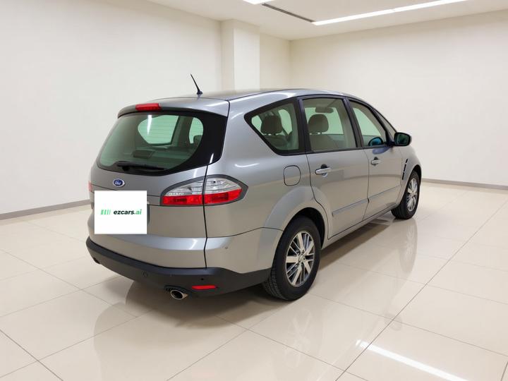 2008 2.3L 7-Seater Luxury photo 6