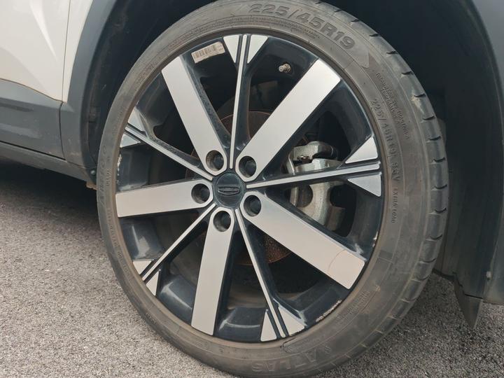 Geely icon 2023 1.5TD photo 8