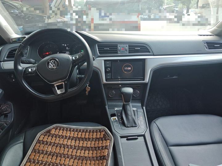 Lamando 2018 230TSI DSG photo 5