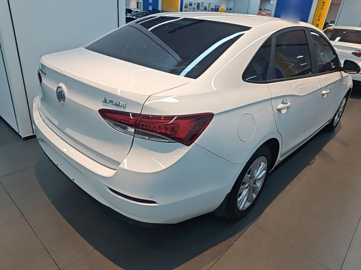 Excelle 2021 Facelift Classic 1.5L AT Elite photo 4