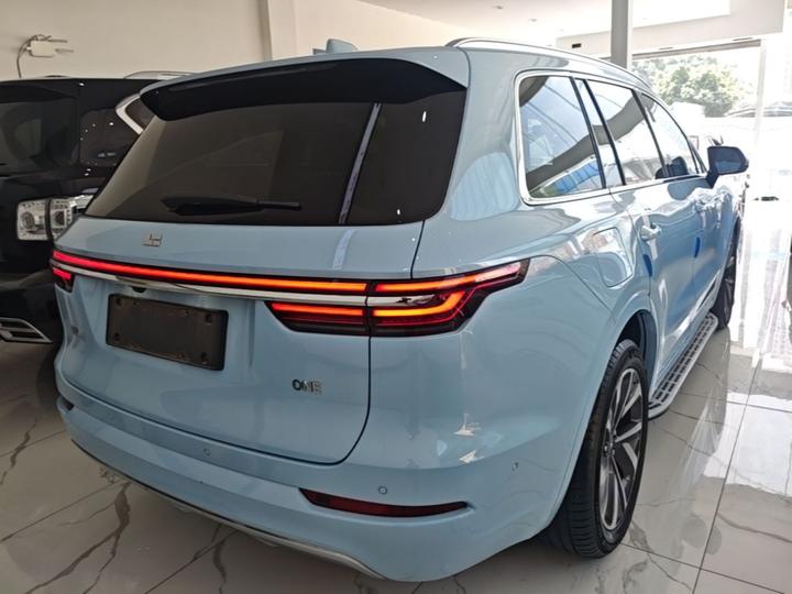 Li Auto ONE 2021 EREV 6-Seater photo 4