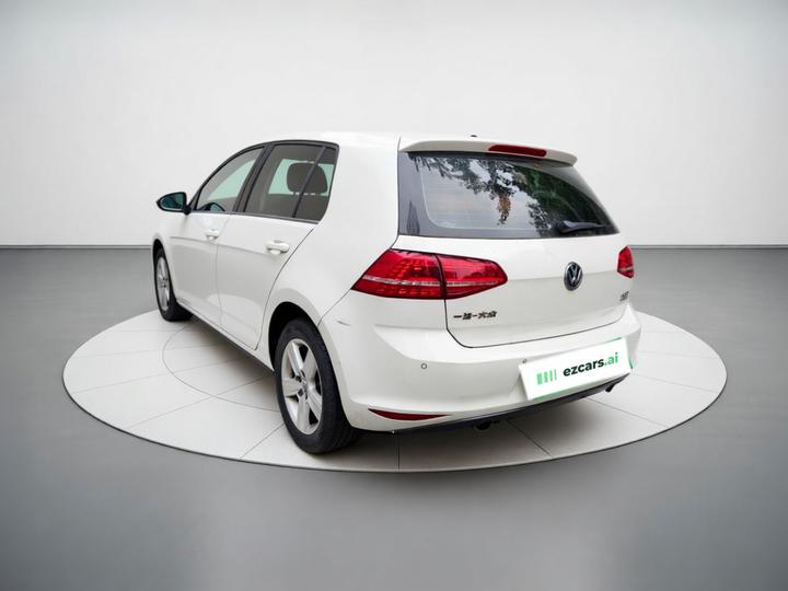 Golf 2016 230TSI AT Comfort photo 4