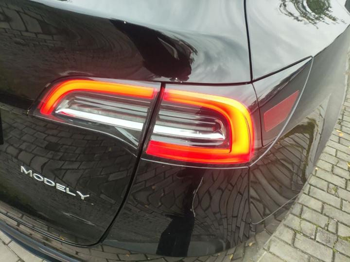 Model Y 2022 Facelift RWD photo 7