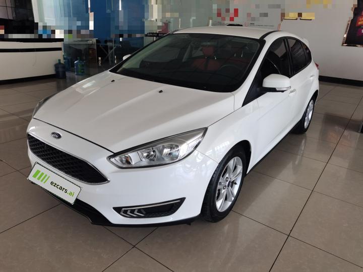 Focus 2018 Hatchback Classic 1.6L AT Comfort