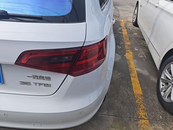 A3 2014 Sportback 35 TFSI AT Comfort photo 7