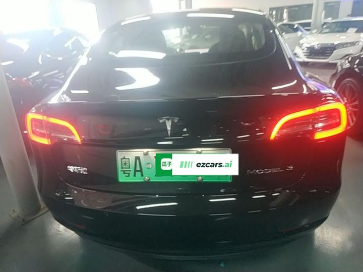Model 3 2021 Standard Range RWD Upgraded photo 3