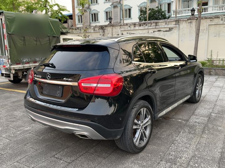 GLA 2016 GLA 220 4MATIC Fashion photo 4