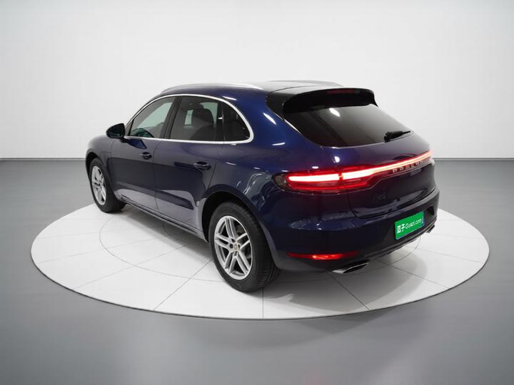 2018 Macan 2.0T photo 4