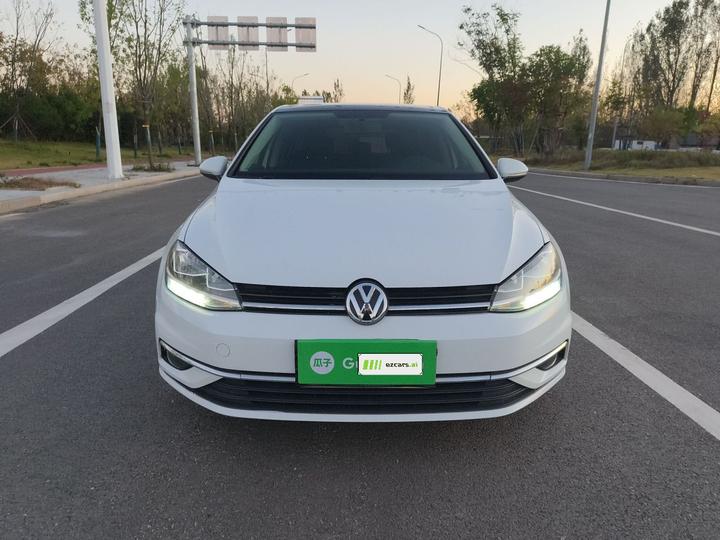 Golf 2018 230TSI AT Comfort photo 2
