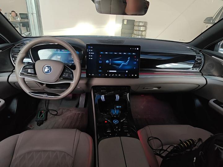 Han 2025 DM-i 125KM Premium photo 5