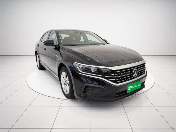 Passat 2023 280TSI Business photo 3