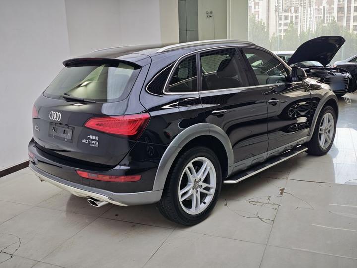 Q5 2017 Plus 40 TFSI Tech photo 4