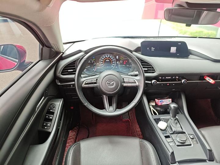 3 Axela 2020 1.5L AT photo 6